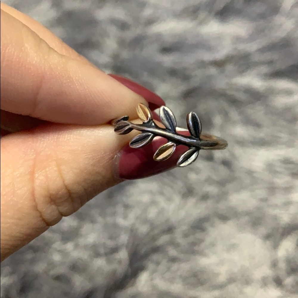 Pandora branch gold and silver ring